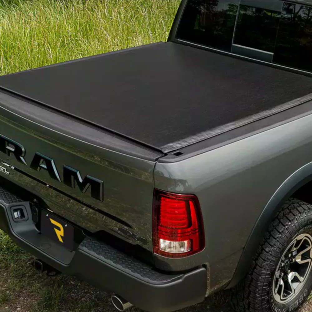 Deuce Soft Folding Tonneau Cover Tacoma (2016-2023) - Image 13