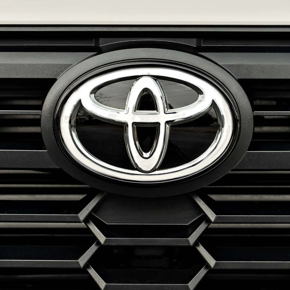 OEM Illuminated Front Grille Emblem Tacoma (2024+) - Image 14