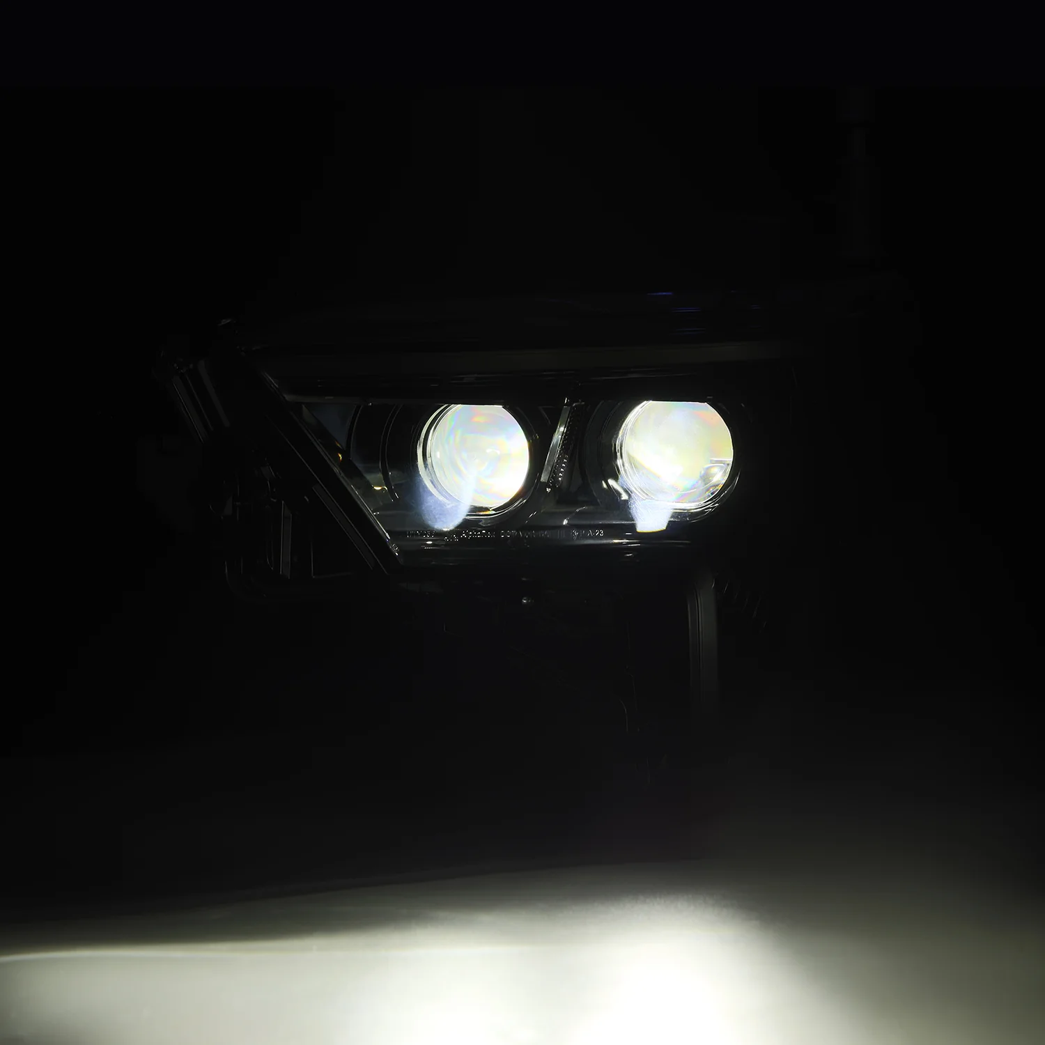 LUXX Series LED Projector Headlights Black Tundra (2022+) - Image 4