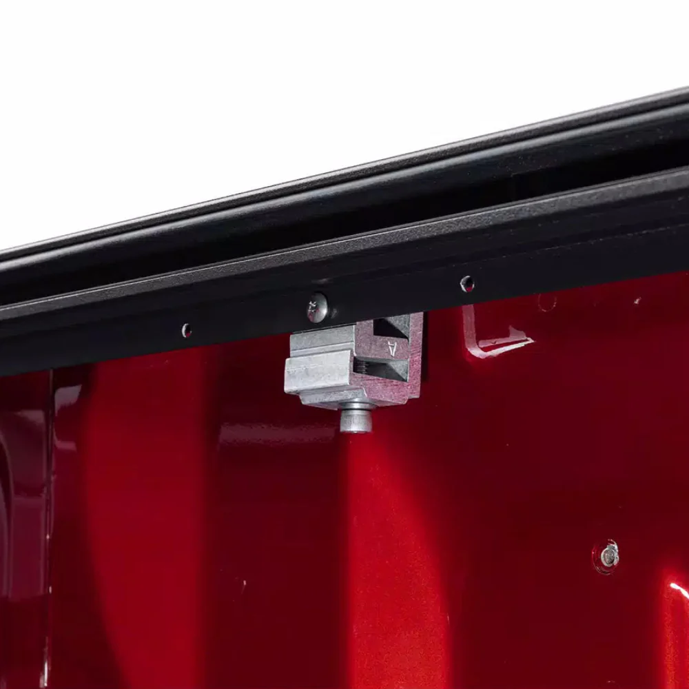 M-Series Manual Retractable Tonneau Cover Tacoma (2024+) - Image 12