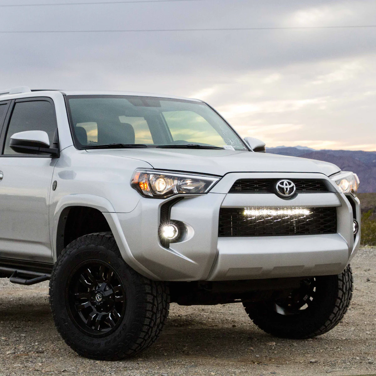 S8 30 inch Bumper Light Kit 4Runner (2014-2024)