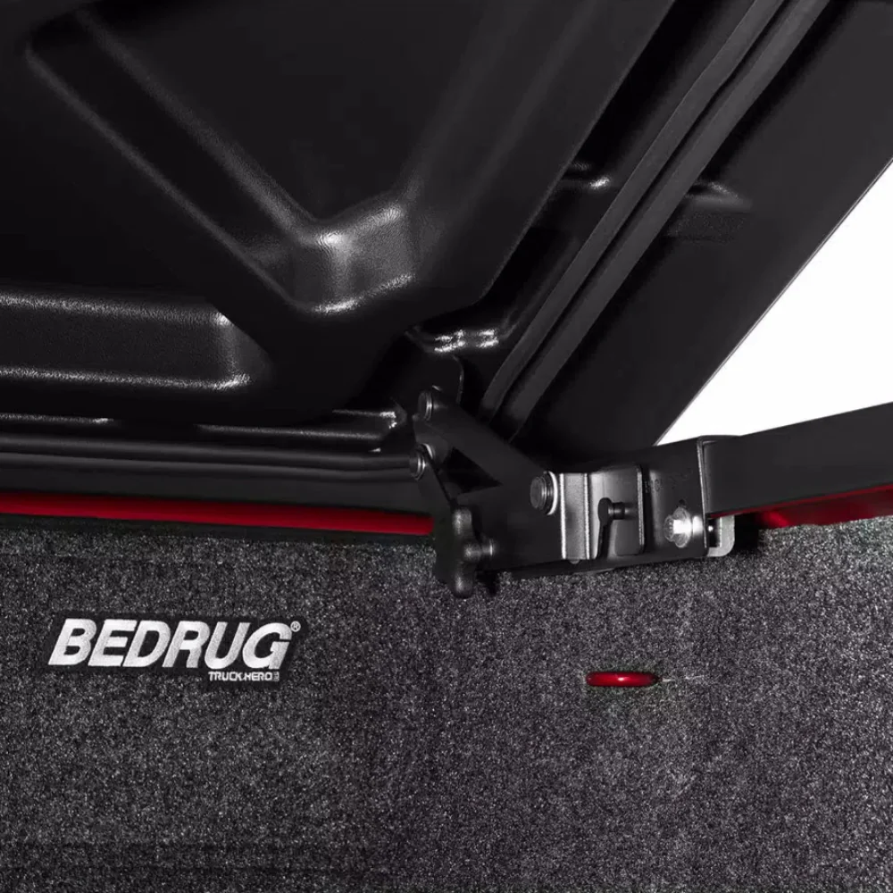 SE One Piece Tonneau Cover Tacoma (2016-2023) - Image 11