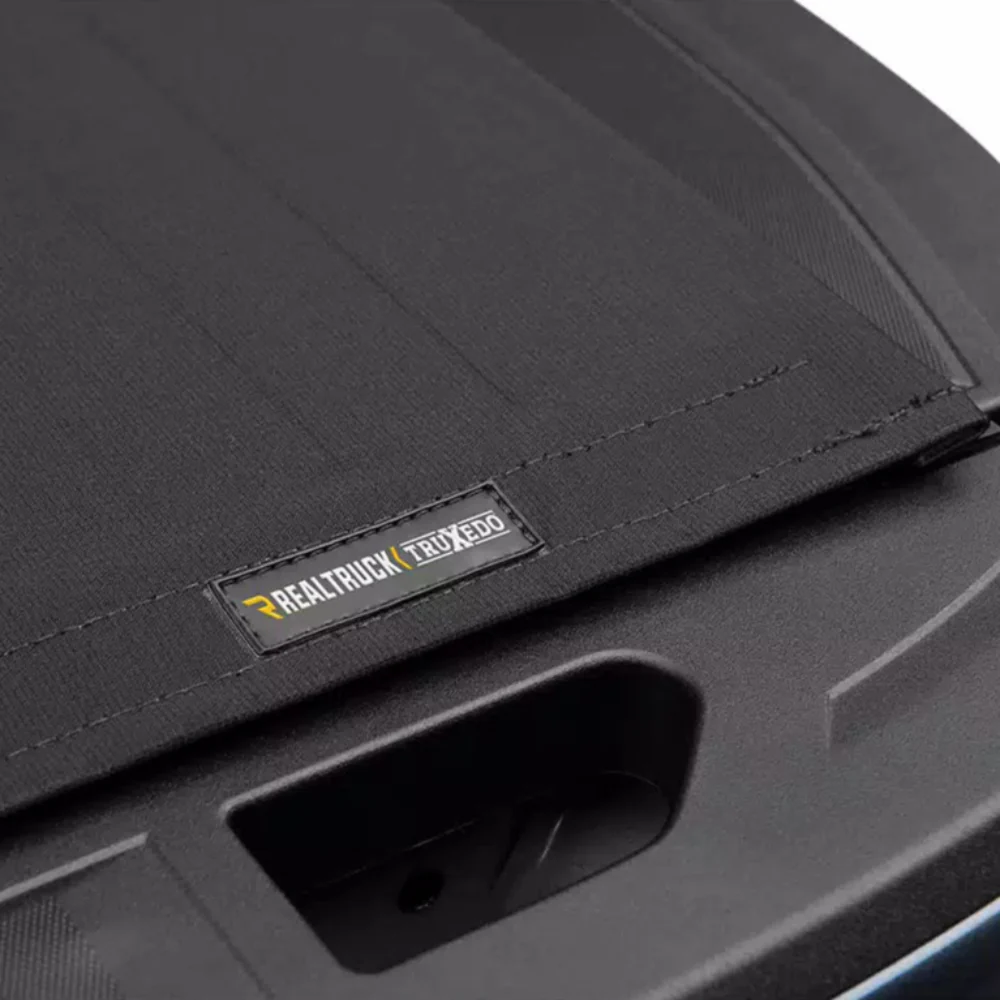 Sentry CT Hard Roll Up Tonneau Cover Tacoma (2024+) - Image 4