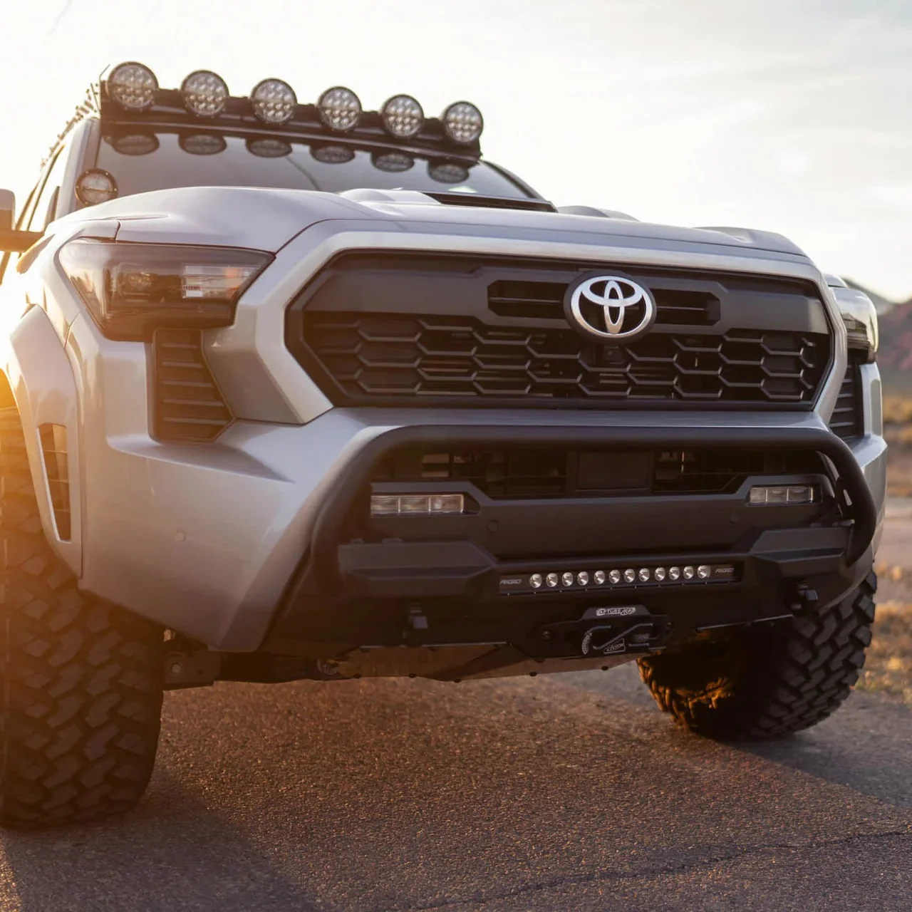 Stealth Center Mount Winch Front with Top Hoop Bumper Tacoma (2024+) - Image 2